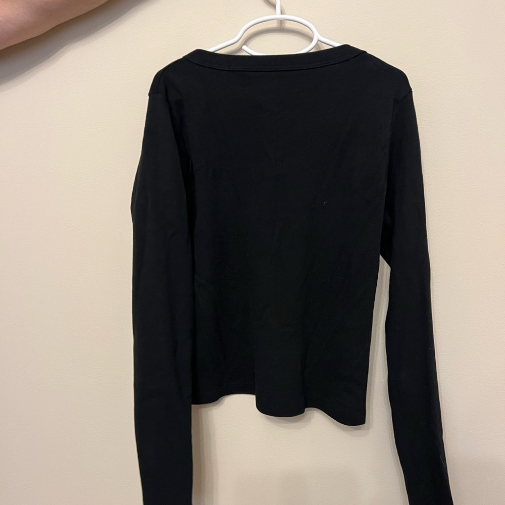 Brandy Melville Black sweater/cardigan